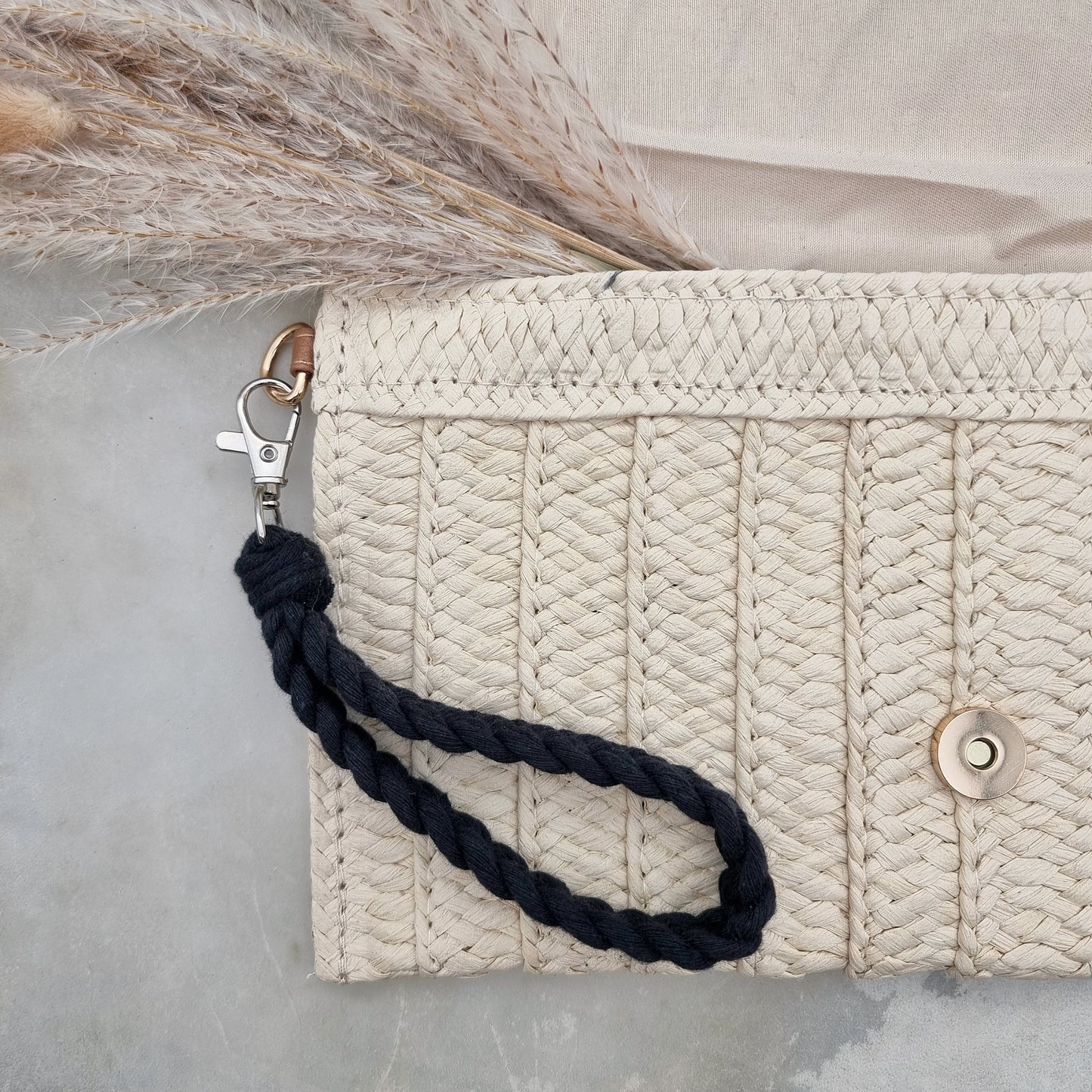 Laccio da polso in Macramé - Nero